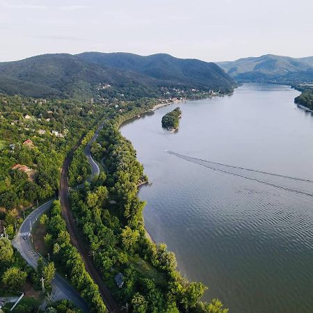 Írófészek Vendégház Zebegény Exterior foto